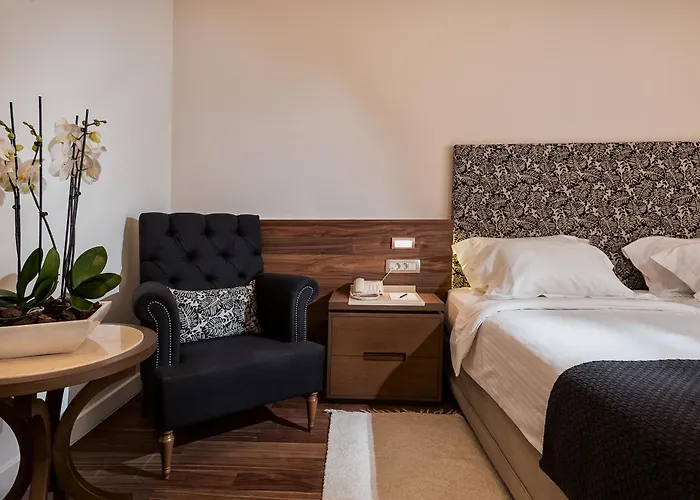 Hotel Civitel Akali 4*