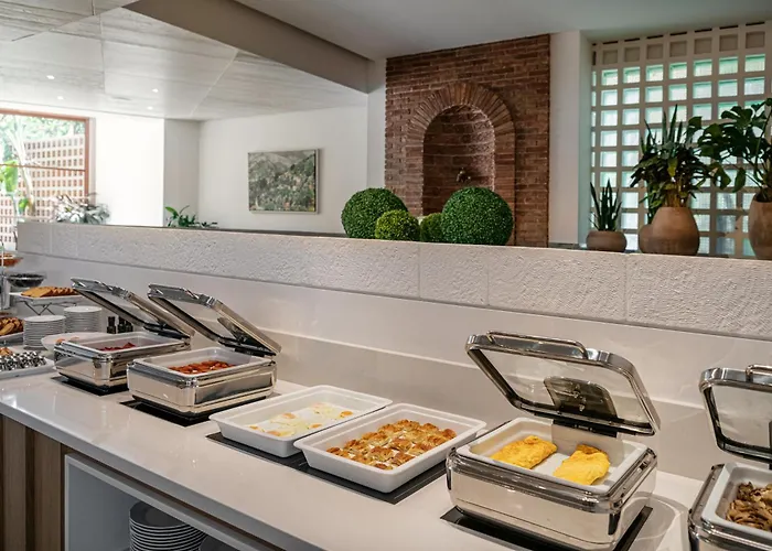 Civitel Akali Hotel 4*