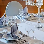 Hotel Civitel Akali