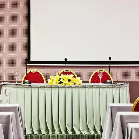 Hotell Civitel Akali 4*