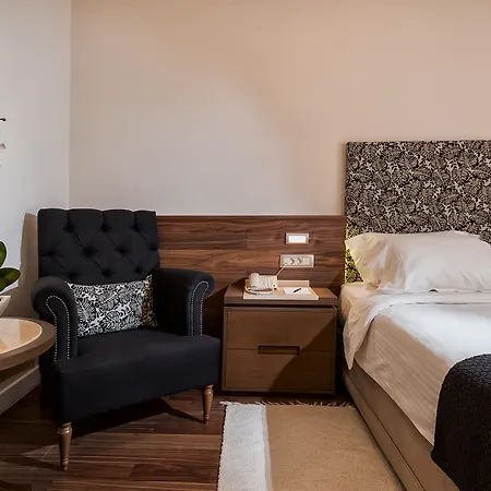 Hotell Civitel Akali 4*