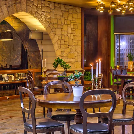 Hotel Civitel Akali