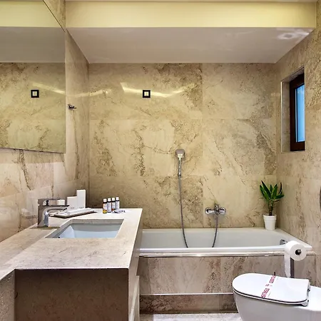 Hotel Civitel Akali
