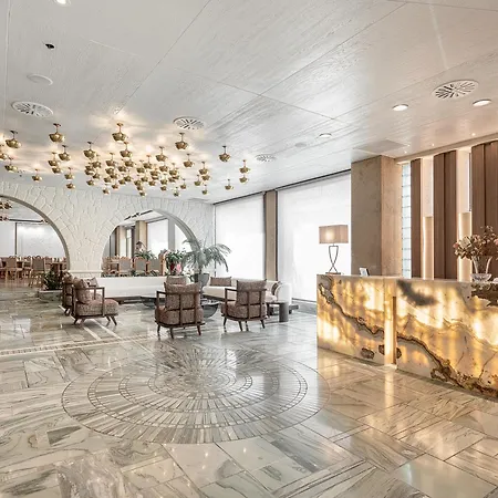 Hotell Civitel Akali 4*
