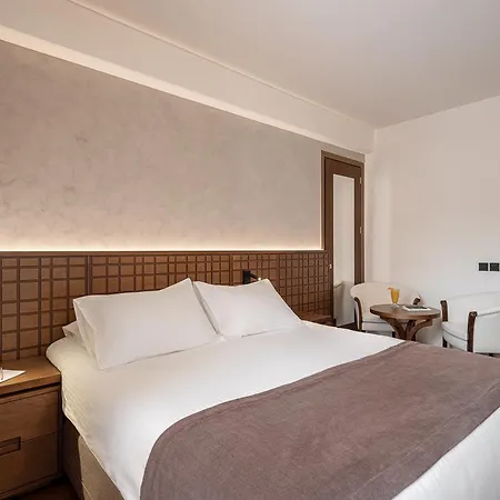 Civitel Akali Hotell 4*