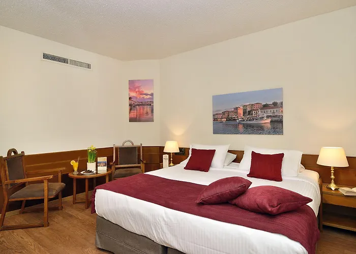 Civitel Akali Hotel 4*